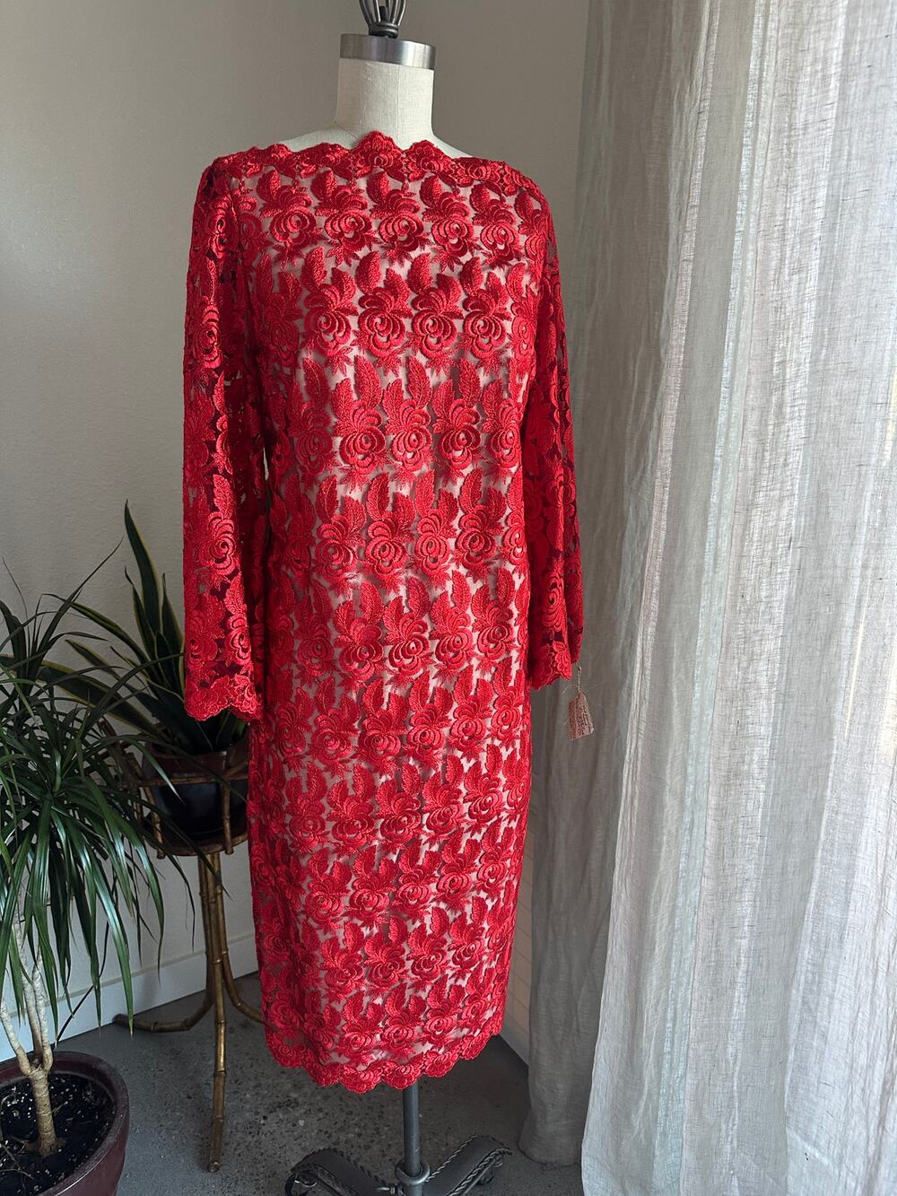 Vintage Women's Lg Chemise Red Floral Lace Overlay Long Sleeve Shift Dress 60s